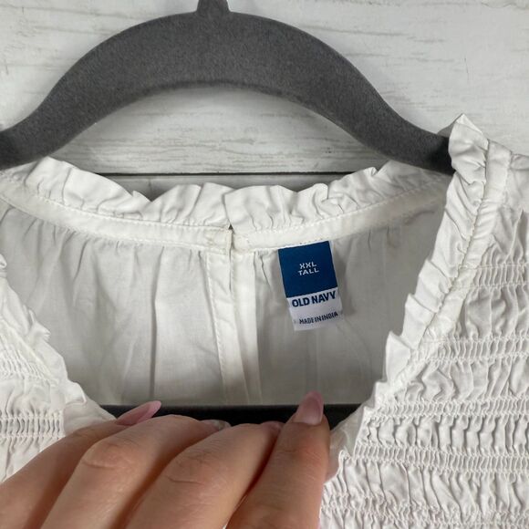Old Navy White Cutout Frilly Blouse - Picture 4 of 4